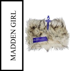 NEW📢 ❣♡Madden Girl Infinity Scarf♡❣